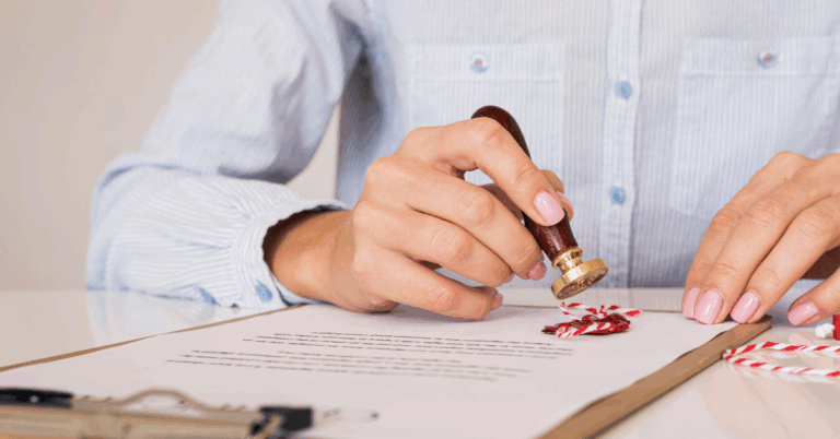Can a Mobile Notary Refuse Service?